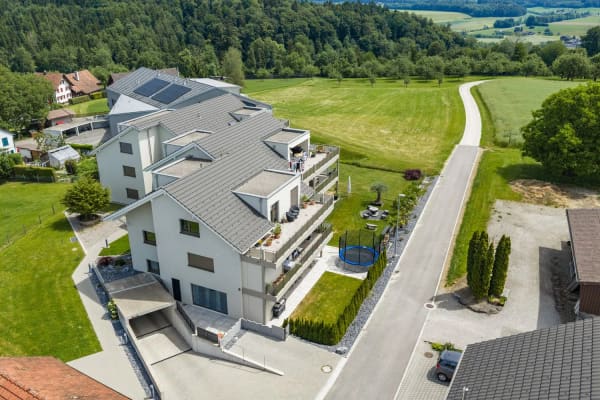 Immobilie in Niederhelfenschwil - Gartenliebhaber aufgepasst - neuwertige 3.5-Zimmerwohnung mit Blick ins Grüne - Bild 4