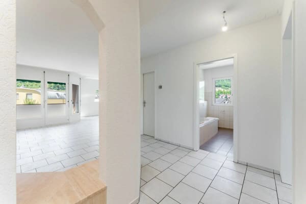 Immobilie in Zunzgen - Grosse günstige Familienwohnung - nicht im Baurecht ! - Bild 5