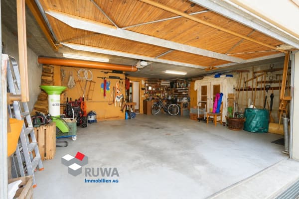 Immobilie in Lüterswil - Familienfreundliches Einfamilienhaus mit grossem Umschwung in der Gemeinde Buchegg - Bild 2