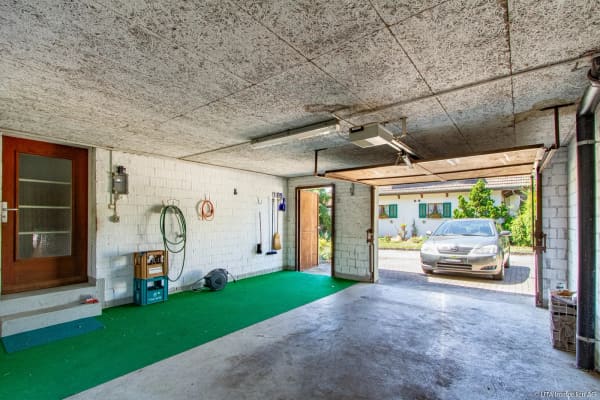 Immobilie in Mandach - Einfamilienhaus mit Renovationspotential, direkt angrenzend an die Lan - Bild 12