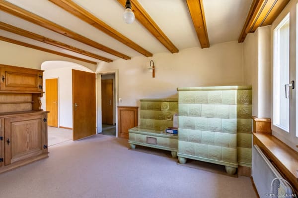 Immobilie in Mandach - Einfamilienhaus mit Renovationspotential, direkt angrenzend an die Lan - Bild 4
