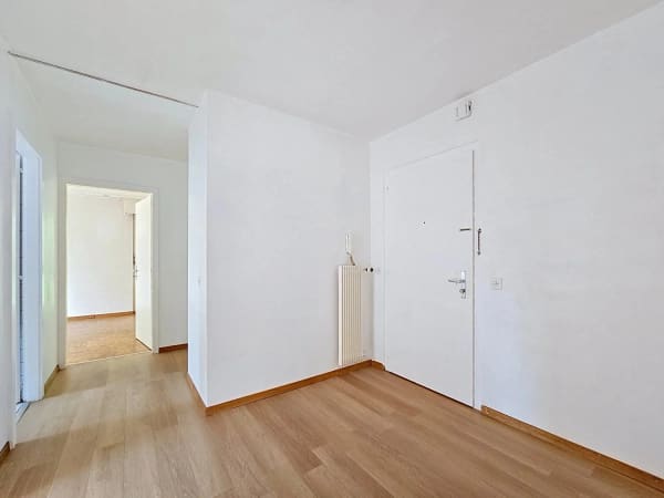 Immobilie in Clarens - Appartement de 4 piÃ¨ces Ã  rÃ©nover proche du lac - Bild 5