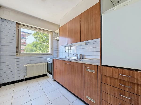 Immobilie in Clarens - Appartement de 4 piÃ¨ces Ã  rÃ©nover proche du lac - Bild 8