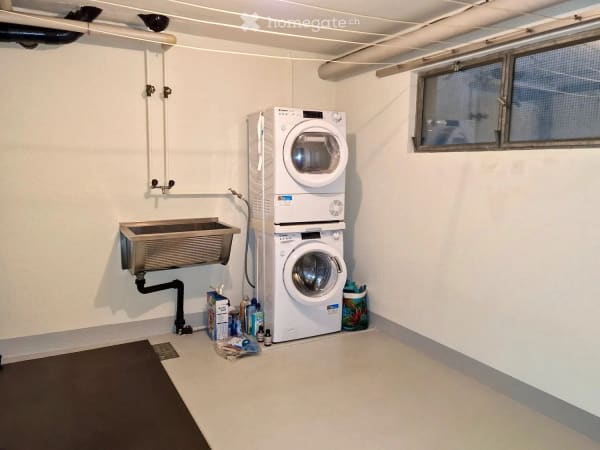 Immobilie in Mönchaltorf - Sonnige 5.5-Zimmerwohnung mit Weitblick + Hobbyraum und Waschen - Bild 11