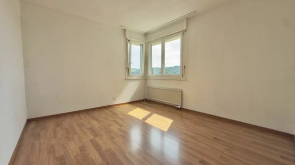 Immobilie in Dottikon - SchÃ¶ne Aussichten! Helle und gemÃ¼tliche Wohnung im 7. OG mit toller Bergsicht! - Bild 15