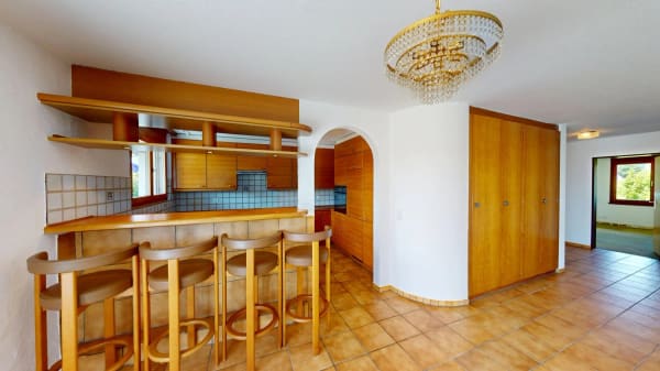 Immobilie in Berikon - Die Gelegenheit: grosszÃ¼gige 4.5-Zimmerwohnung mit Renovationspotenzial und sonnigem Balkon - Bild 11