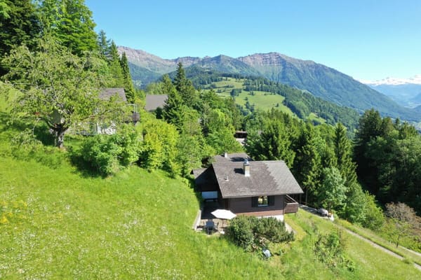 Immobilie in Rieden Sg - Ferienhaus mit traumhafter ZÃ¼richsee- und Alpensicht - 894 mÂ² GrundstÃ¼ck - Bild 1