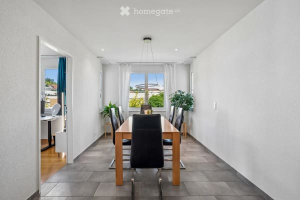 Immobilie in Rümlang - Grosszügige, stilvolle und moderne 5.5-Zimmer-Wohnung - Bild 2