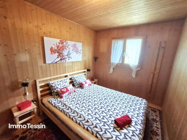 Immobilie in Corzoneso - Gemütliches Tessiner Rustico an ruhiger Lage mit fantastischer Berg und Talsicht ins Bleniotal - Bild 8