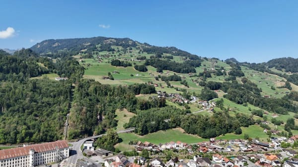 Immobilie in Flums - ZWEI 4.5-ZIMMER-HAUSHÃ„LFTEN â€“ WOHNEN & VERMIETEN IN FLUMS - Bild 17