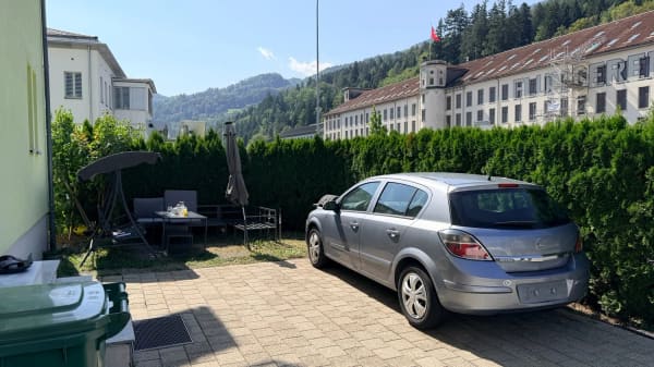 Immobilie in Flums - ZWEI 4.5-ZIMMER-HAUSHÃ„LFTEN â€“ WOHNEN & VERMIETEN IN FLUMS - Bild 5