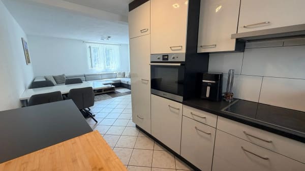 Immobilie in Flums - ZWEI 4.5-ZIMMER-HAUSHÃ„LFTEN â€“ WOHNEN & VERMIETEN IN FLUMS - Bild 8
