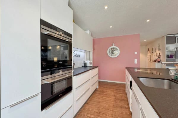 Immobilie in Stettlen - Licht, Raum, Komfort: Parterrewohnung mit 4½ Zimmern und grosser Terrasse - Bild 3