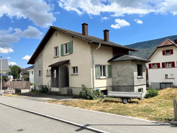 Immobilie in Matzendorf - Interessantes Einfamilienhaus mit Potential in Matzendorf – Sofort verfügbar! - Bild 1