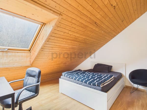 Immobilie in Oberkulm - DreistÃ¶ckiges WohnglÃ¼ck mit Weitblick auf die HÃ¼gel und WÃ¤lder im schÃ¶nen Wynental: ErhÃ¶htes Reiheneinfamilienhaus zu verkaufen! - Bild 7