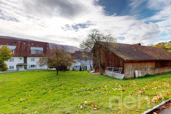 Immobilie in Laupersdorf - Bauernhaus mit angrenzendem Einfamilienhaus und viel Bauland inkl. - Bild 9