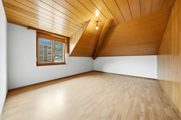 Immobilie in Visp - 170 mÂ² WohngefÃ¼hl mit Charakter und Walliser Bergpanorama - Bild 10