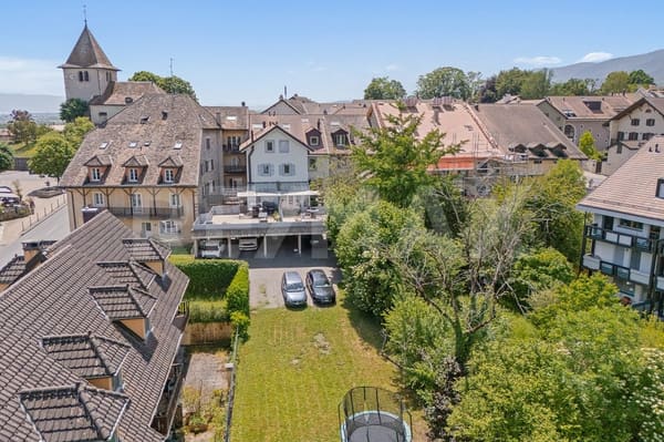 Immobilie in Genolier - Au centre du village: appartement de 207 m² habitables, 5,5 pièces - Bild 0
