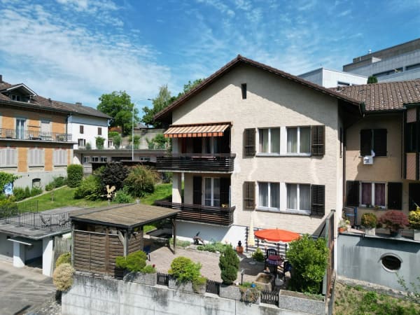 Immobilie in Sumiswald - 5.5-Zimmer-Einfamilienhaus an sonniger Bestlage in Sumiswald - Bild 0