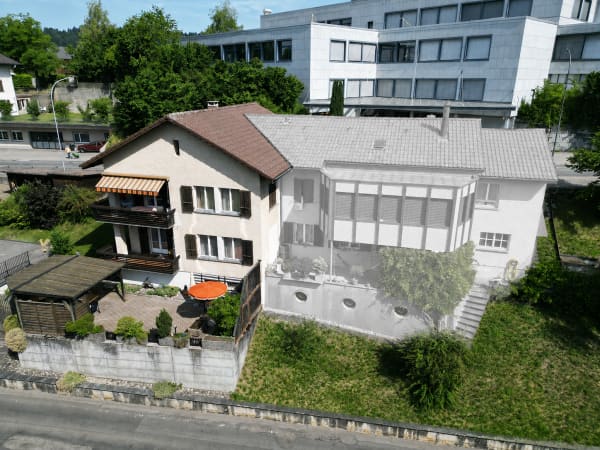 Immobilie in Sumiswald - 5.5-Zimmer-Einfamilienhaus an sonniger Bestlage in Sumiswald - Bild 1
