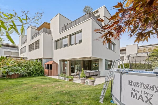 Immobilie in Knonau - Modernes Reiheneckhaus mit grosszügigem Garten - Bild 0