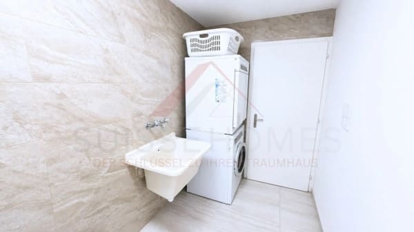 Immobilie in Greppen - Wohnen mit traumhafter Aussicht Ã¼ber dem VierwaldstÃ¤ttersee - Exklusive 3-Zimmer-Wohnung mit freier KÃ¼chengestaltung - Bild 9