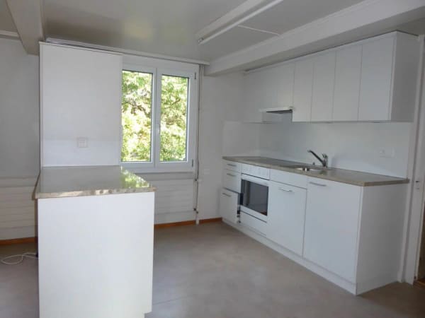 Immobilie in Grabs - 6-Zimmer-Einfamilienhaus mit angebauter Scheune - Bild 3