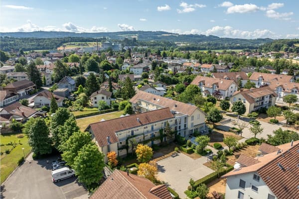 Immobilie in Aarberg - 3.5-Zimmer-Wohnung in charmanten, altersgerechtem Mehrfamilienhaus - Bild 2