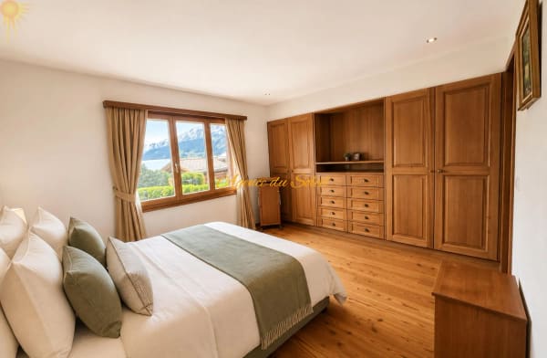 Immobilie in Crans Vs - En Exclusivité ! Superbe chalet de 8.5 pièces en bordure du golf Ballesteros à Crans ! - Bild 10