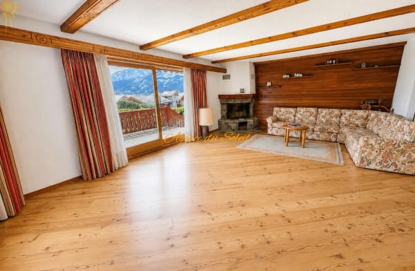 Immobilie in Crans Vs - En Exclusivité ! Superbe chalet de 8.5 pièces en bordure du golf Ballesteros à Crans ! - Bild 3