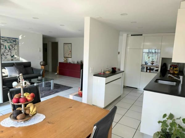 Immobilie in Wagen - Wunderschöne 4 1/2 Zimmer-Wohnung - Bild 1