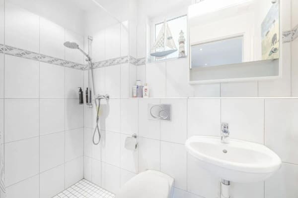 Immobilie in Münsterlingen - SEENAH WOHNEN: GROSSZÜGIGE 4.5-ZIMMER-WOHNUNG MIT GEDECKTER TERRASSE - Bild 5