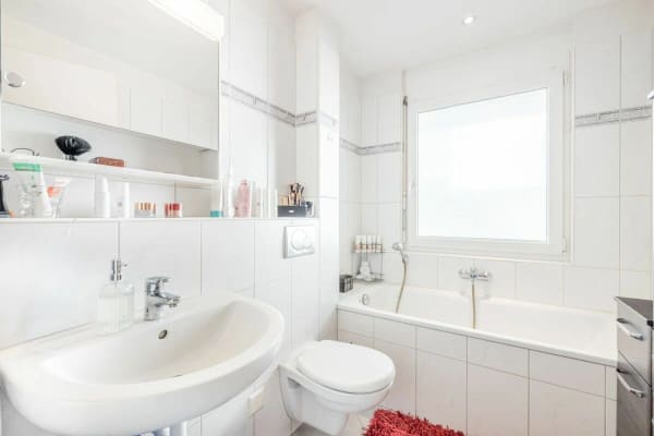 Immobilie in Münsterlingen - SEENAH WOHNEN: GROSSZÜGIGE 4.5-ZIMMER-WOHNUNG MIT GEDECKTER TERRASSE - Bild 8