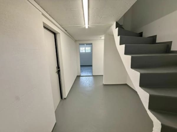 Immobilie in Mümliswil - Einziehen statt renovieren - komplett kernsaniertes Einfamilienhaus in MÃ¼mliswil - Bild 19