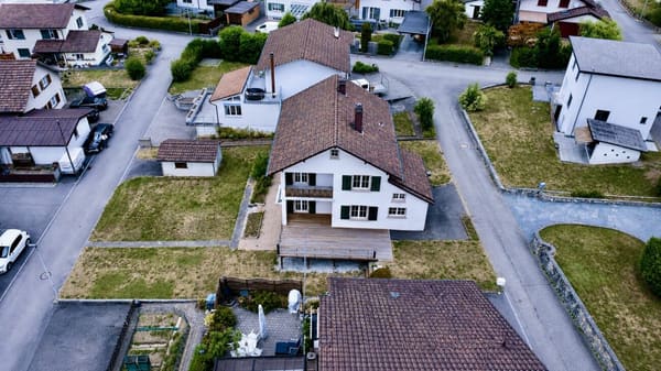 Immobilie in Mümliswil - Einziehen statt renovieren - komplett kernsaniertes Einfamilienhaus in MÃ¼mliswil - Bild 3