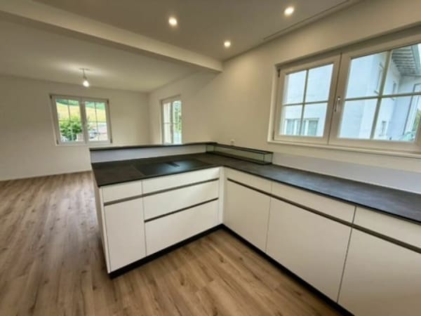 Immobilie in Mümliswil - Einziehen statt renovieren - komplett kernsaniertes Einfamilienhaus in MÃ¼mliswil - Bild 6