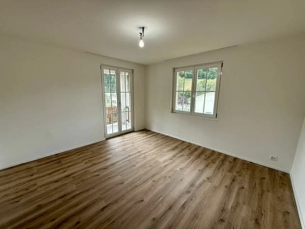 Immobilie in Mümliswil - Einziehen statt renovieren - komplett kernsaniertes Einfamilienhaus in MÃ¼mliswil - Bild 8