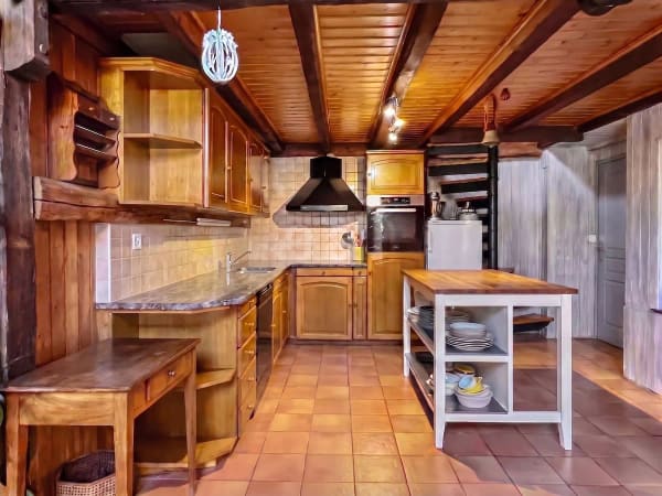Immobilie in Les Charbonnières - Maison à vendre à la Vallée de Joux de 6.5 pièces - 230 m², avec appartement de 2 pièces et grand jardin - Bild 2