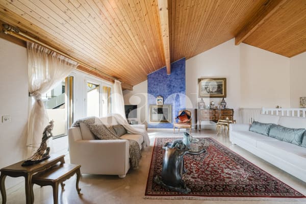 Immobilie in Chêne-bougeries - Élégant duplex avec double hauteur et parc arboré dans une résidence de prestige - Bild 0