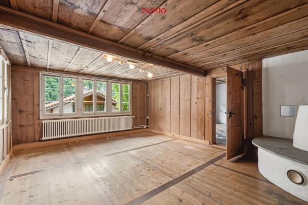 Immobilie in Gsteigwiler - Charmantes 4-Zimmer-Doppeleinfamilienhaus mit Blick auf die Jungfrau - Bild 10