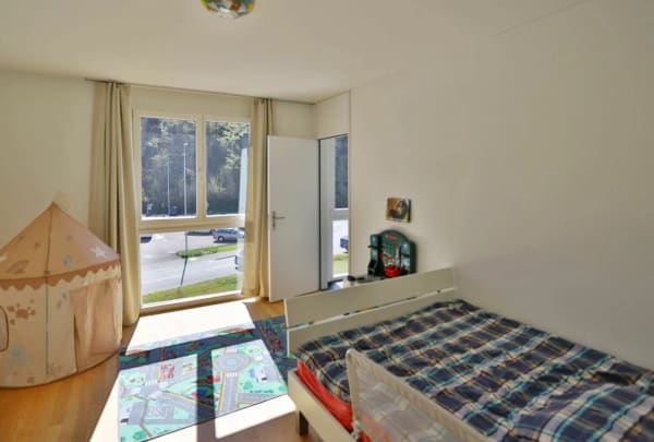 Immobilie in Benken Sg - Lichtdurchflutet und komfortabel grosszügig - Bild 4
