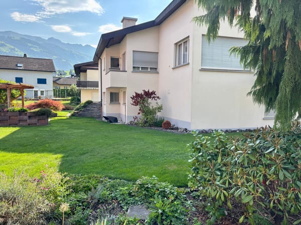 Immobilie in Schattdorf - Einfamilienhaus mit Einliegerstudio an zentraler Lage in Schattdorf - Bild 1