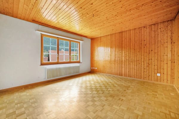 Immobilie in Court - Maison de deux appartements - Un potentiel qui s'adapte Ã  vos envies - Bild 4