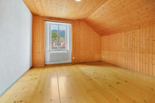 Immobilie in Court - Maison de deux appartements - Un potentiel qui s'adapte Ã  vos envies - Bild 9