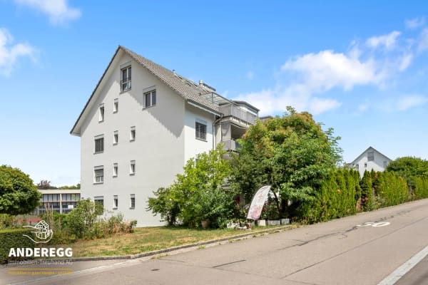 Immobilie in Seuzach - Helle 4.5-Zi.-Wohnung im 2. OG mit Lift und Bastelraum an zentraler La - Bild 12