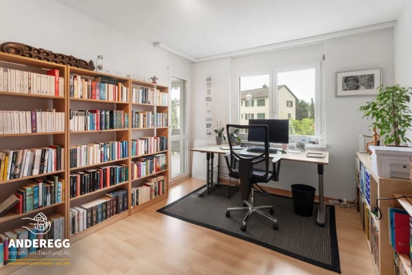 Immobilie in Seuzach - Helle 4.5-Zi.-Wohnung im 2. OG mit Lift und Bastelraum an zentraler La - Bild 8