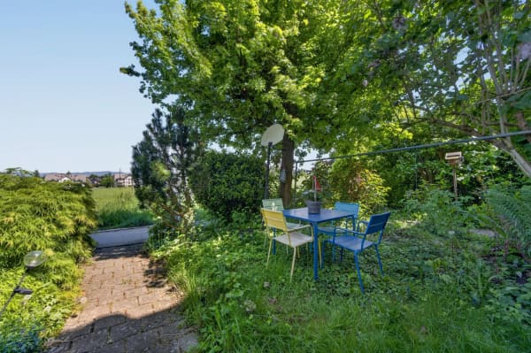 Immobilie in Oetwil Am See - Wohnen mit Komfort und zwei sonnigen Terrassen - Bild 9