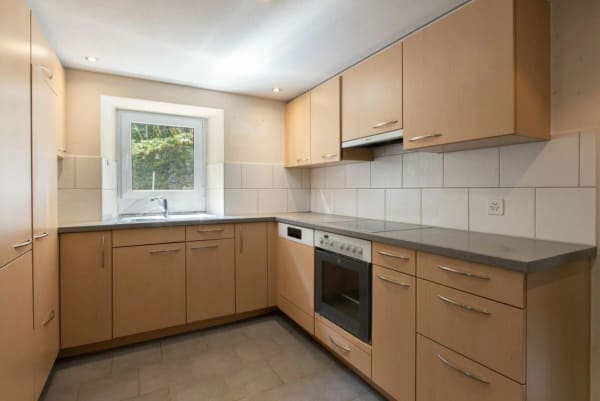 Immobilie in Mitlödi - Grosszügiges Einfamilienhaus an naturnaher Lage - Bild 3