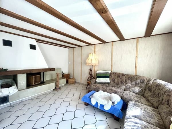 Immobilie in Thörigen - Modernisiertes Einfamilienhaus mit hochwertigem Neubau-Anbau und 3 Einstellplätzen! Kopie - Bild 2
