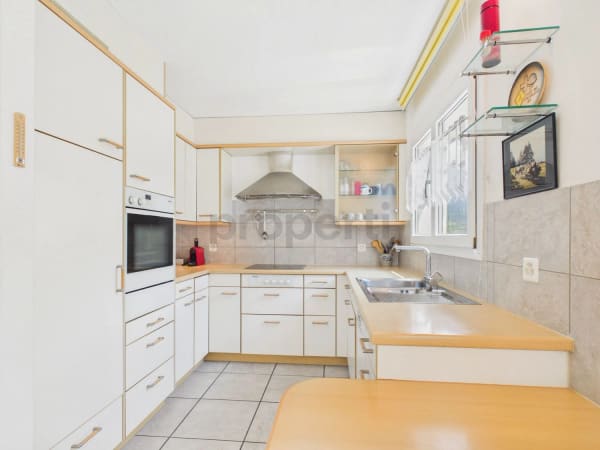 Immobilie in Summaprada - Ihr neues Zuhause mit Terrasse, Garten, Balkon und wunderbarer Aussicht - Bild 4